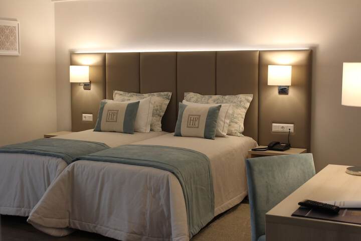 Room 13 of 73