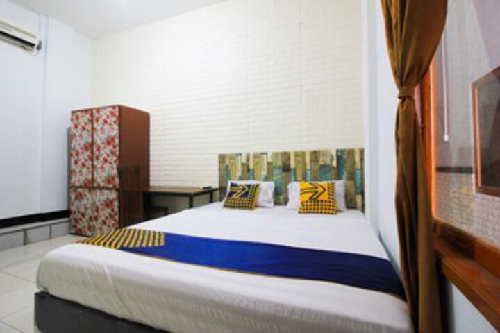 Room 41 of 46