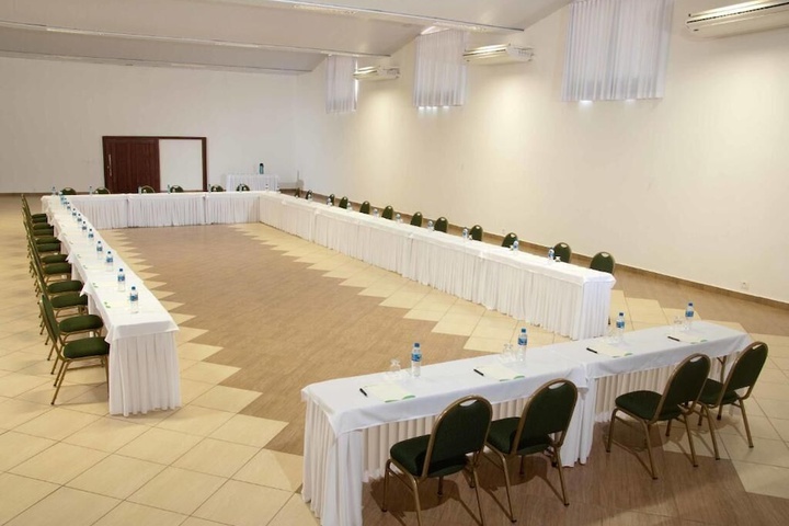 Ballroom/Hall 55 of 69