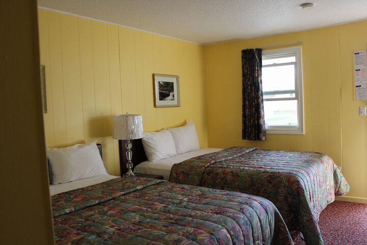 Room 7 of 25