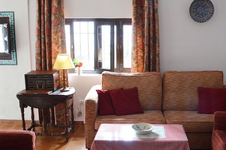 Room 25 of 72