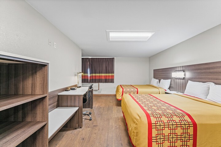 Room 26 of 88
