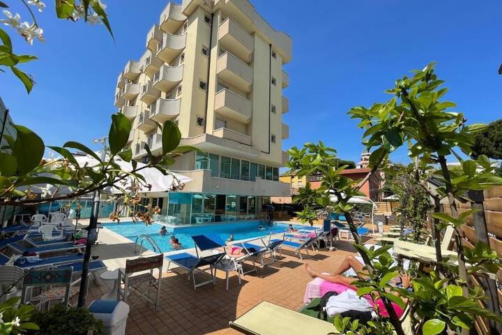 Hotel Apogeo in Rimini