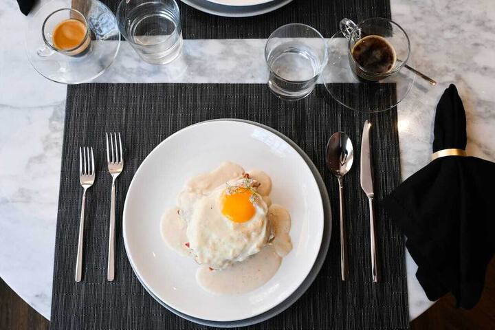 Breakfast/Coffee Service 39 of 49