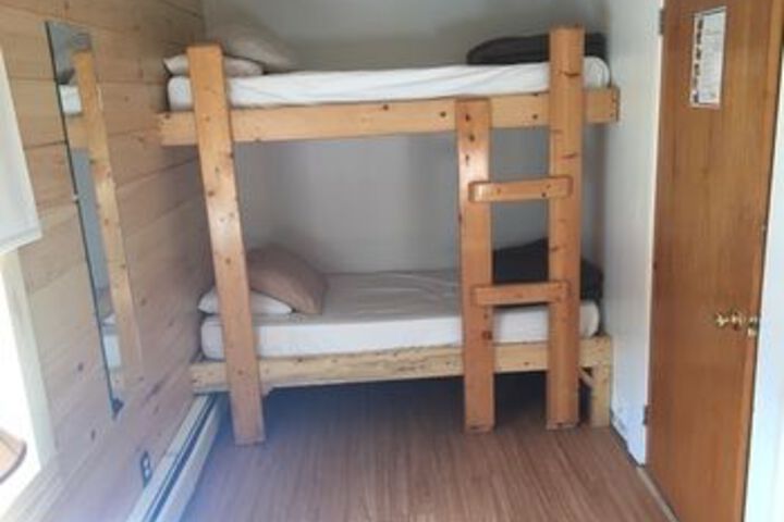 Room 11 of 21
