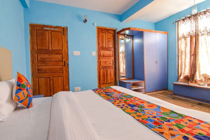 Room 14 of 33