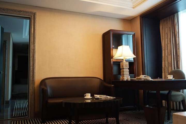 Room 58 of 101