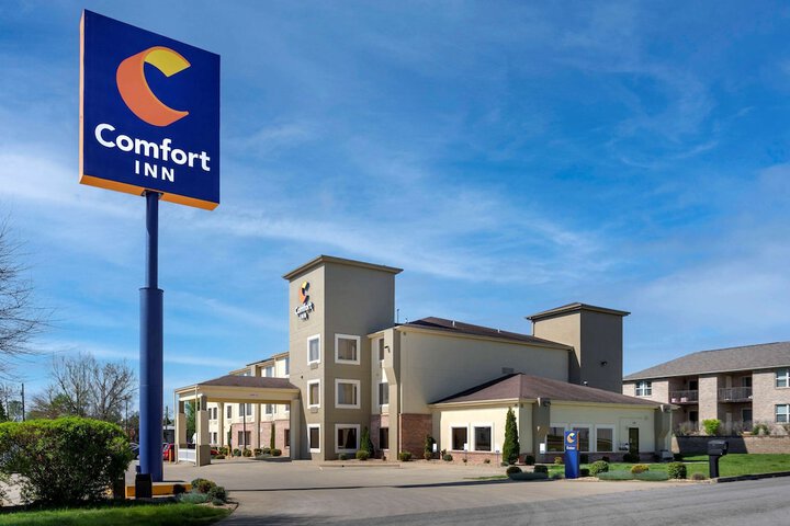 Hotel 78 of 83