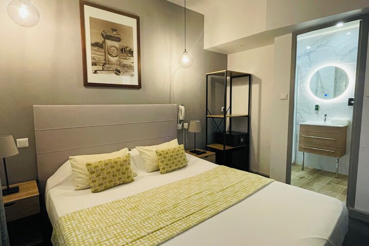 Room 56 of 123