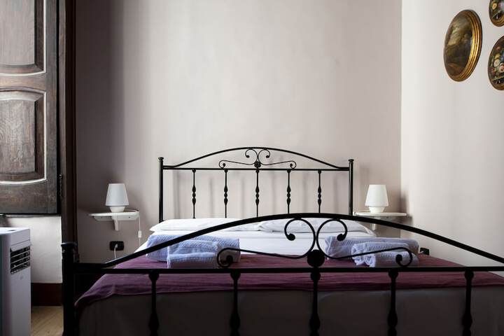 Room 20 of 159