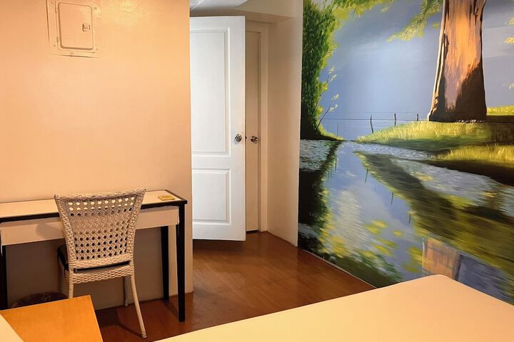 Room 32 of 89