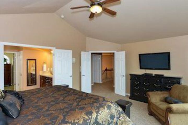 Room 20 of 150
