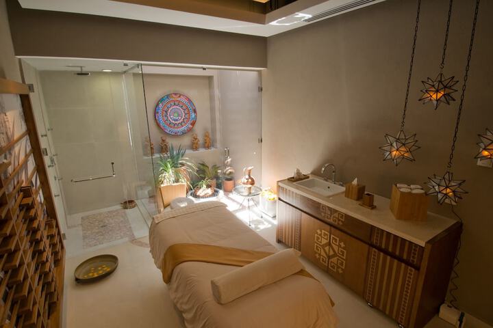 Room 154 of 251