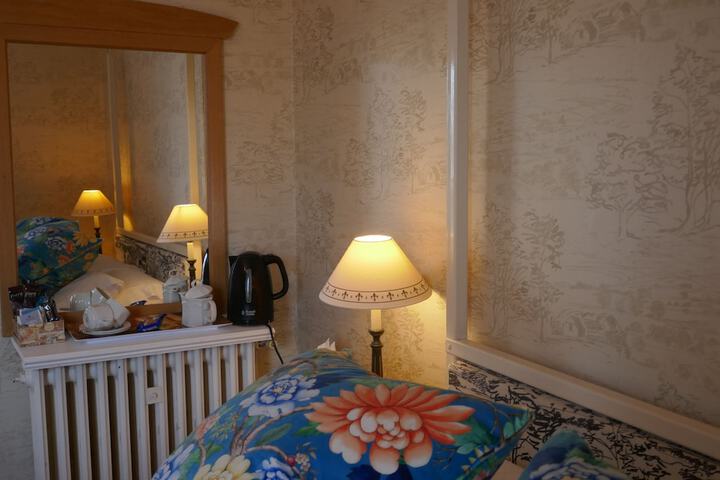 Room 22 of 79