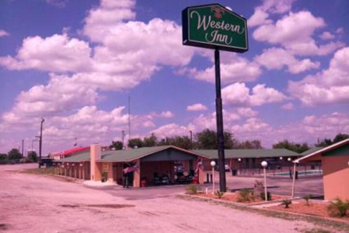 Western Inn Hamilton