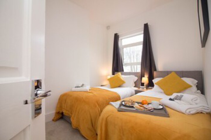 Room 7 of 31