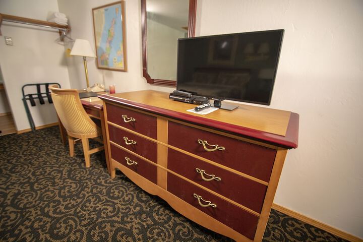 Room 15 of 95