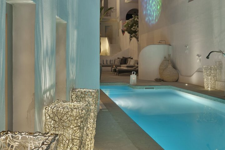 Pool 63 of 99