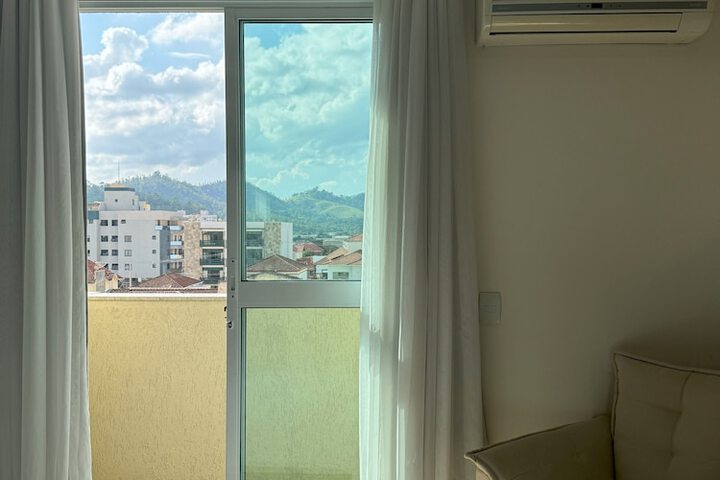 Room 27 of 87