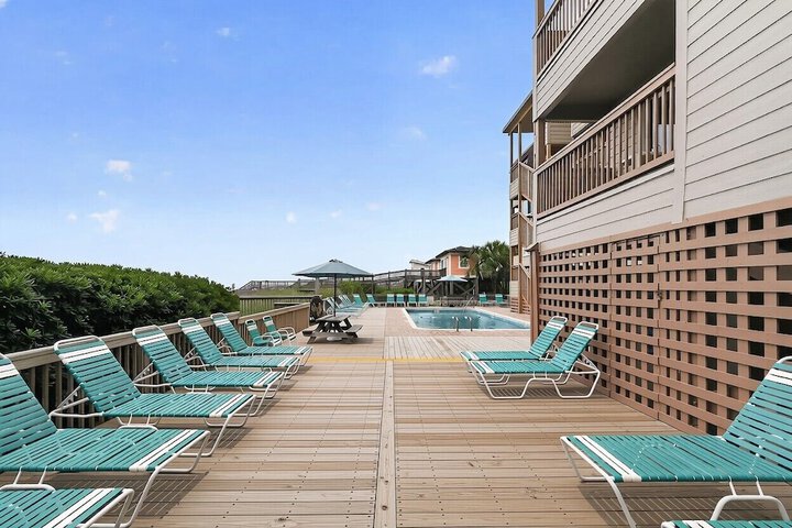 Sundeck