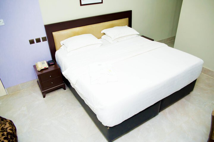 Room 49 of 155