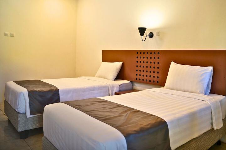 Room 19 of 70