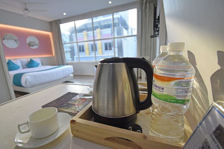 Breakfast/Coffee Service 43 of 47