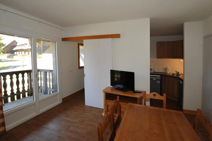 Shared lounge/TV area
