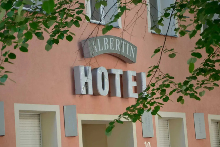 HOTEL ALBERTIN
