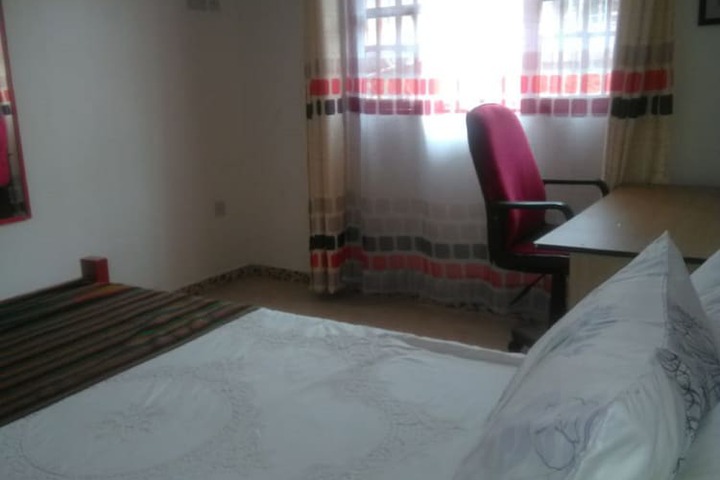 Room 9 of 41