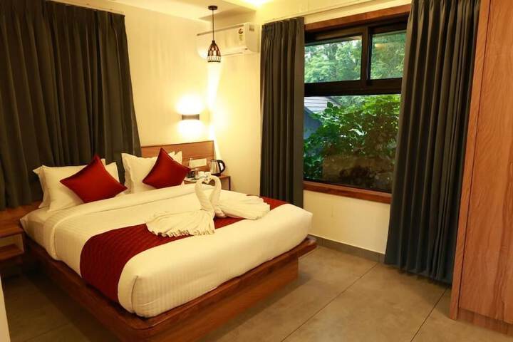 Room 3 of 21