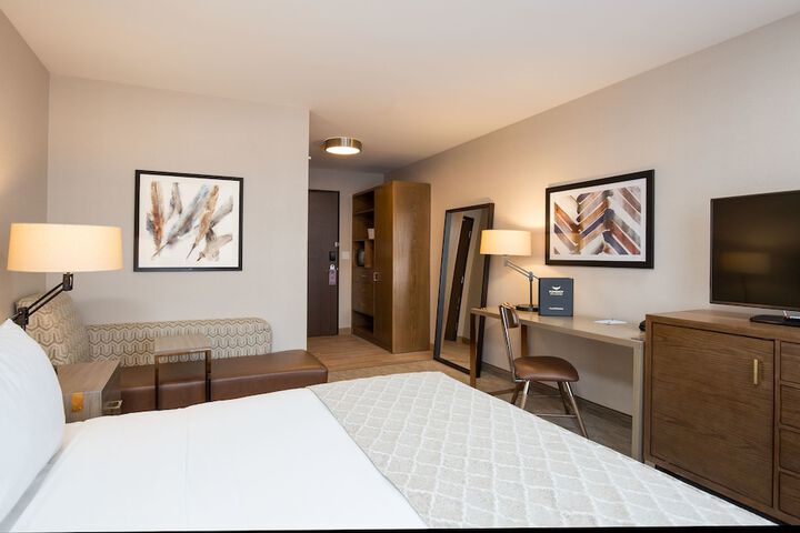 Room 15 of 52