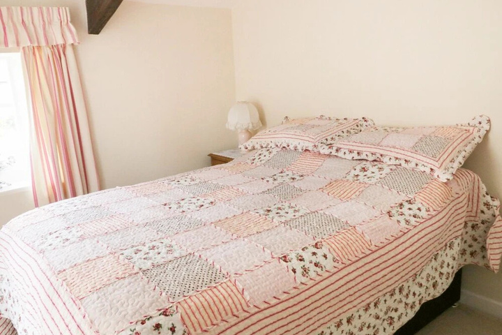 Room 2 of 12