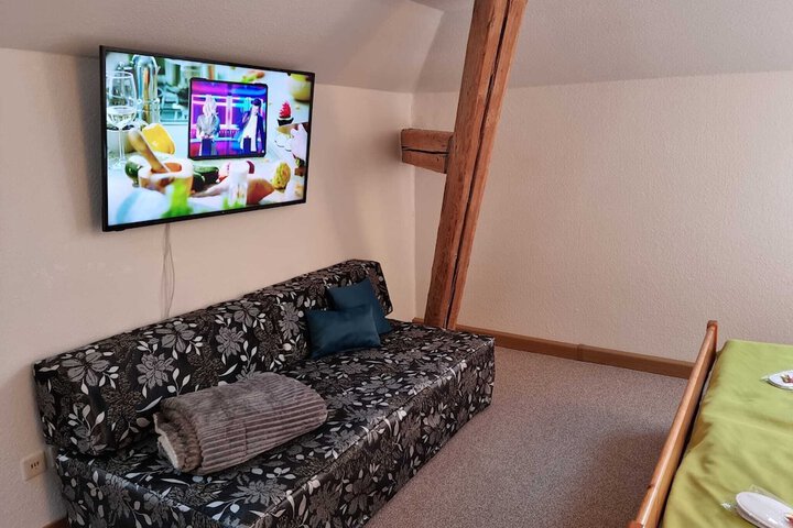 Room 46 of 50