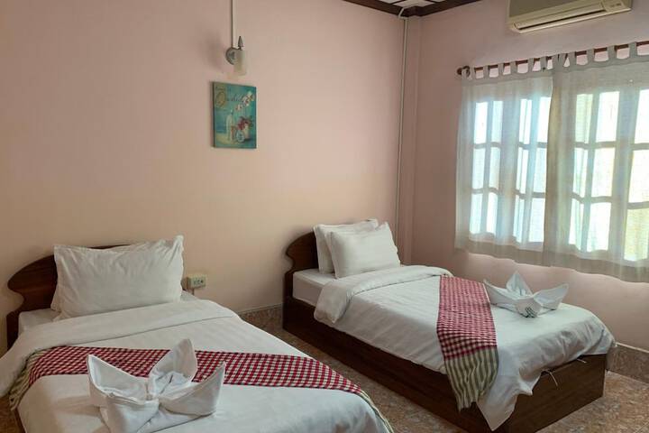 Room 14 of 61