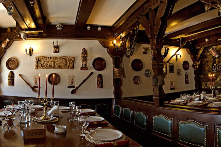 Dining 60 of 91