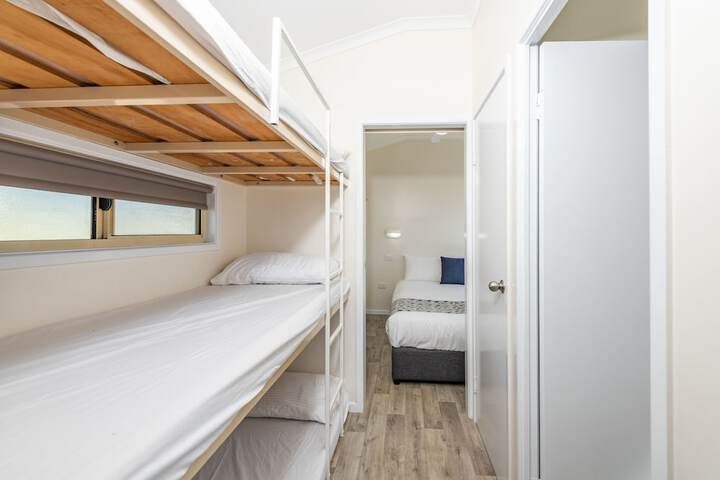 Room 19 of 52