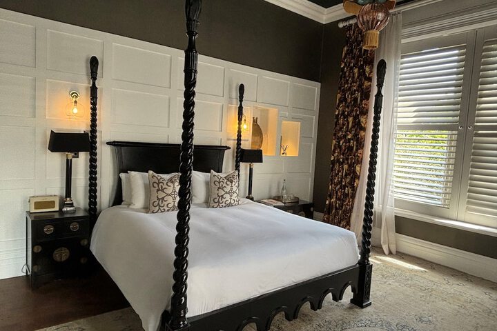 Room 36 of 90