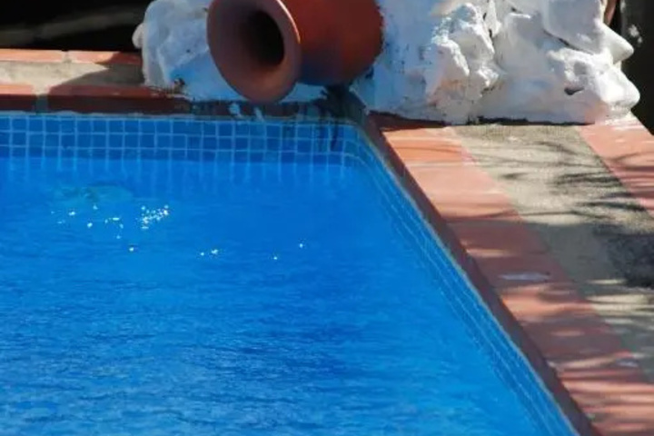 Pool 3 of 7