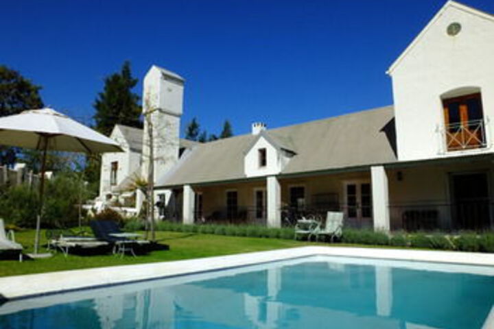 Pool 60 of 75
