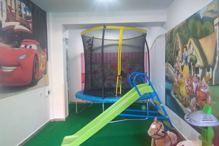 Childrens Activities 191 of 230