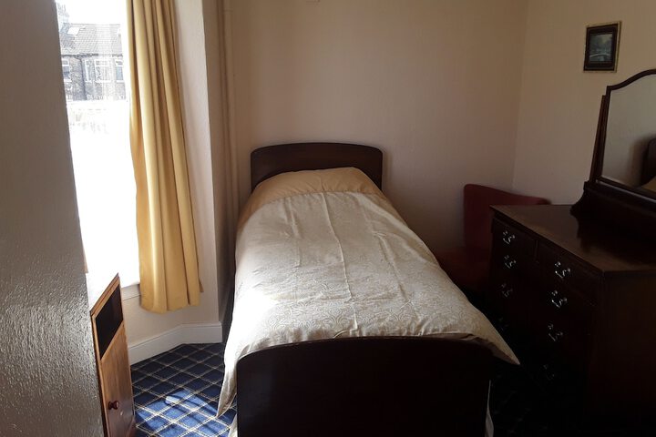 Room 10 of 45