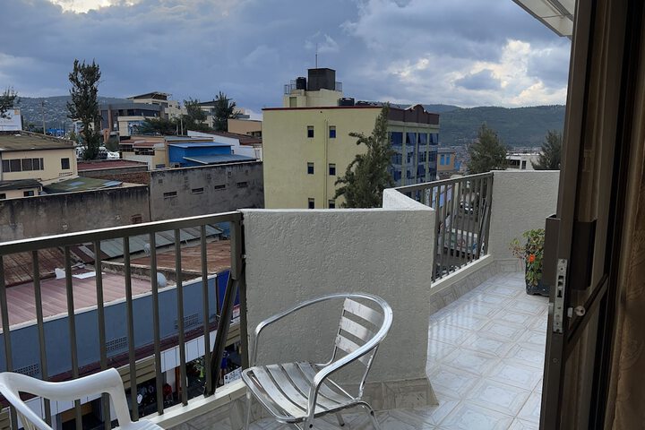 Okapi Hotel