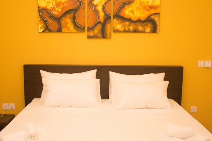 Room 6 of 57