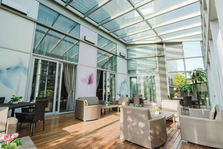 Guest Lobby