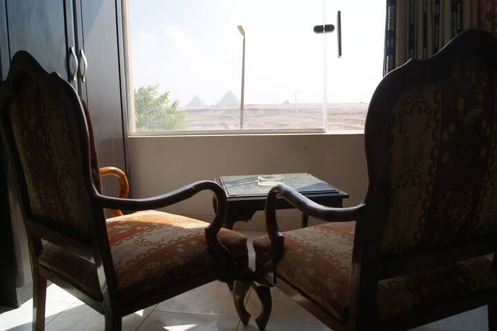 Room 34 of 114