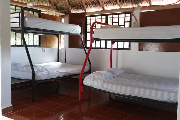 Room 16 of 30