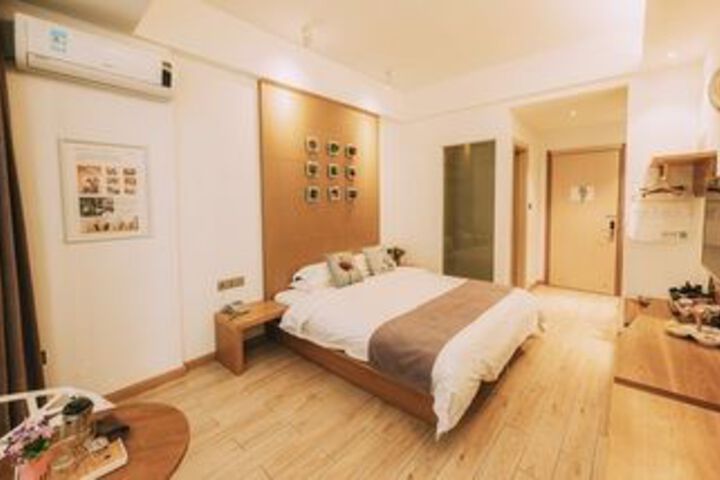 Room 60 of 156