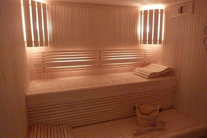 Spa 7 of 9