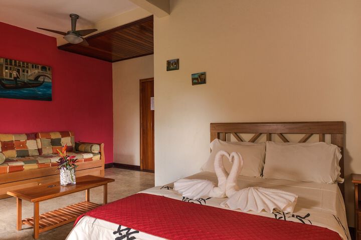 Room 3 of 46